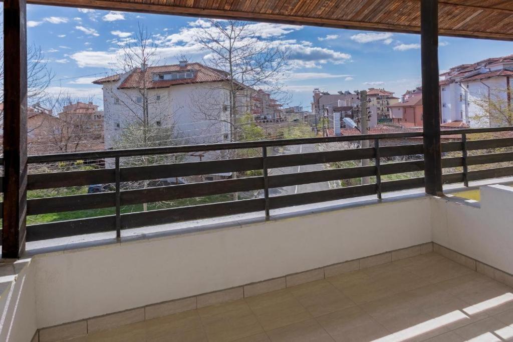 Хотел Черноморец Exterior foto
